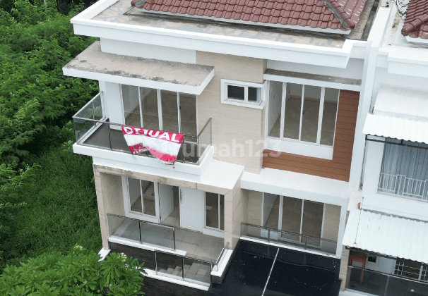 Rumah Baru 3 Lantai di Kemayoran Cluster Bougenvile, Uk. 423m 1