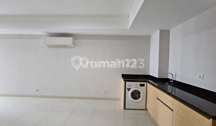 Apartement Kemayoran Mansion 2 BR Semi Furnished Luas 76 Mtr 2