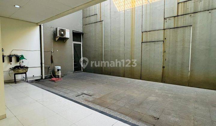 Rumah 2 Lantai di Metro Permata 1, Jakarta Barat SHM Uk. 12x24m 2