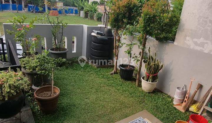 Rumah 3 Lantai di Permata Buana, Luas 10x18m Best Price 2