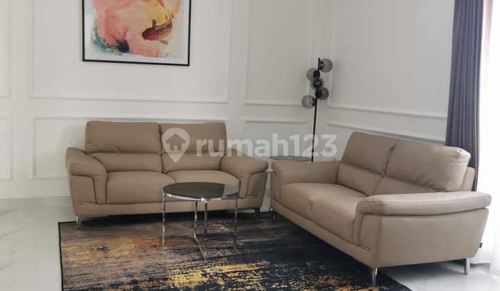 Rumah Crown Golf, Pik1 Type 8 X 24M² Ffurnish