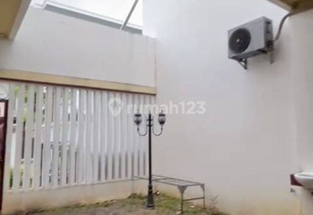 Rumah 2 Lantai Bagus Furnished SHM di Perumahan Permata Buana 2