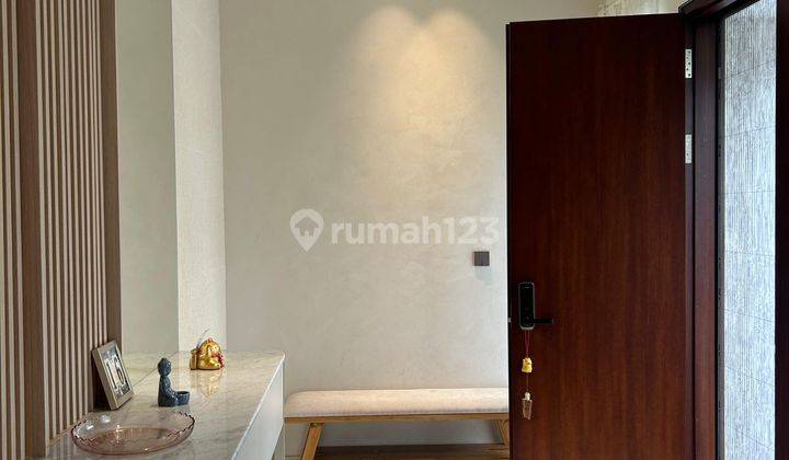 Rumah 2 Lantai Bagus Furnished di Golf Island, Jakarta Utara 2