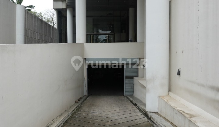 Gudang Bagus 3500 m2 SHM Jalan Panjang, Jakarta Barat