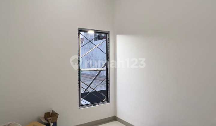 House in Kav DKI, South Meruya (2 units), Size 5x20 m 2