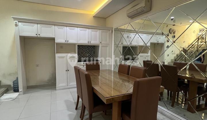 Rumah Bagus Semi Furnished SHM Cengkareng, Jakarta Barat 2