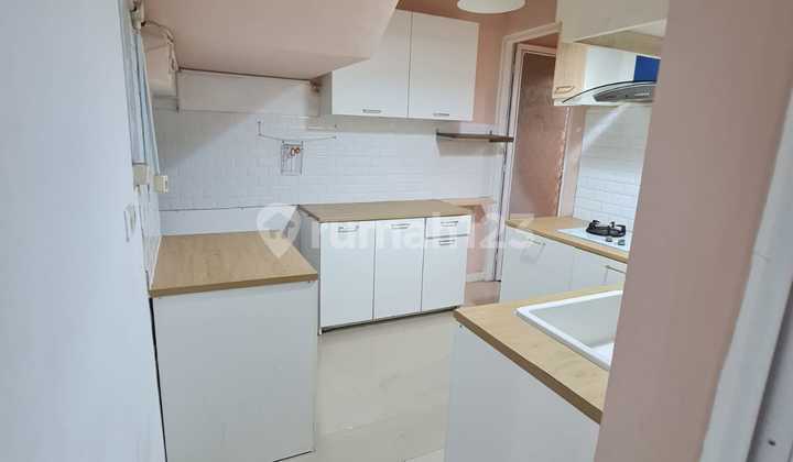 For sale house in Greenlake City, land area 180M2 (10X18) with SHM certificate.