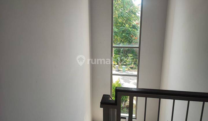 Rumah 2 Lantai Bagus Unfurnished di Golf Island, Cluster Violin 2