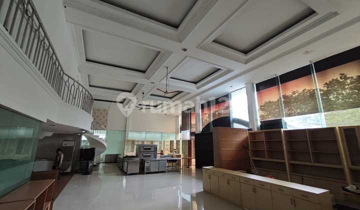 Bangunan ex-kantor dan gudang di Sunter, Jakarta Utara LT 1.416m²