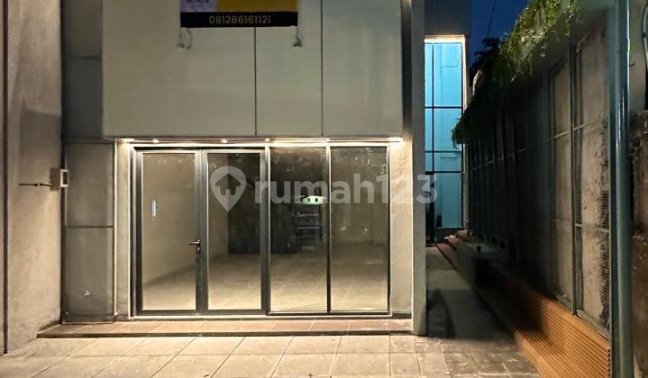Ruko Bagus 110 m2 HS Gandaria, Jakarta Selatan Ruko Bagus 110 m2 HS Gandaria, Jakarta Selatan