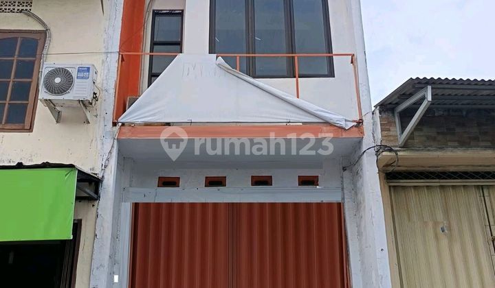Ruko Dua Setengah Lantai Ruko Dua Setengah Lantai