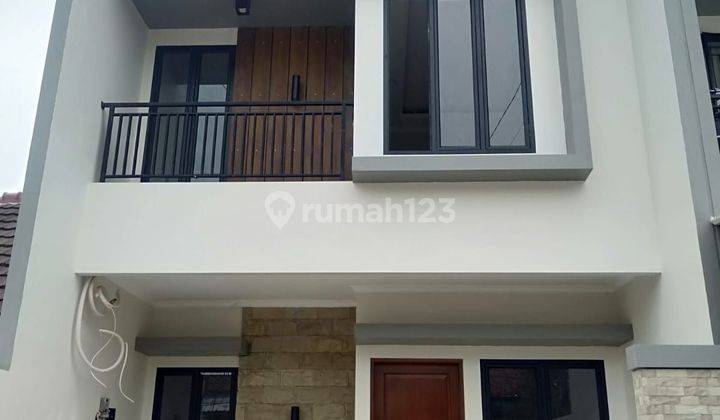 Dijual rumah di cileduk  1