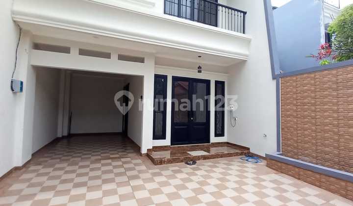 Dijual Rumah Klasik Dilarangan Kreo Tangerang Bagus SHM 2