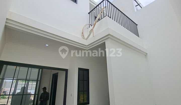 Dijual Rumah.minimalis Dekat Kampus Upj