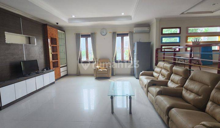 Dijual Rumah Permata Buana Jakarta Barat 5 BR Furnish SHM 2