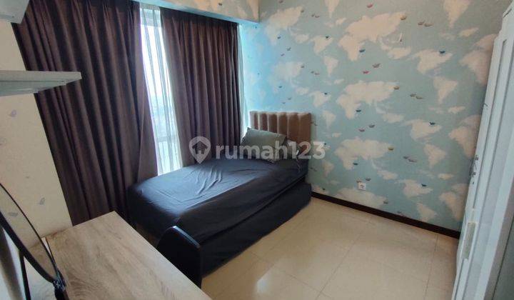 Apartemen St. Moritz New Royal Tower 2BR Furnish Puri Indah  2