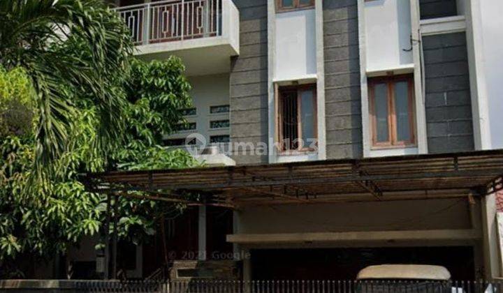 Dijual Rumah 3 Lantai Permata Buana Termurah 1