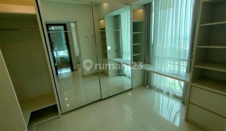 kamar tidur dijual apartemen st. moritz ambassador