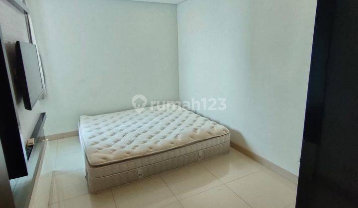 kamar tidur dijual apartemen st. moritz ambassador