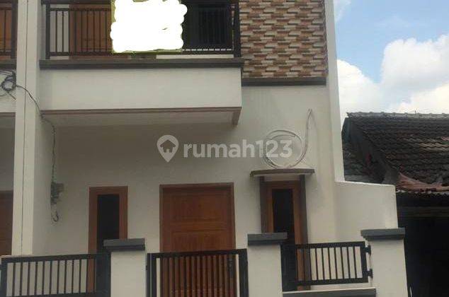 Dijual Cepat Rumah di Perumahan Harapan Indah Bekasi 2