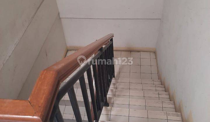 foto lainnya dijual cepat ruko 4 lantai