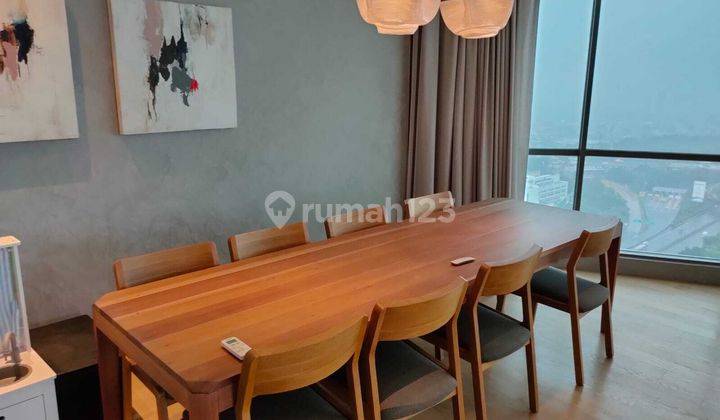 Apartemen St. Moritz New Presidential 3 Kamar Bu 2