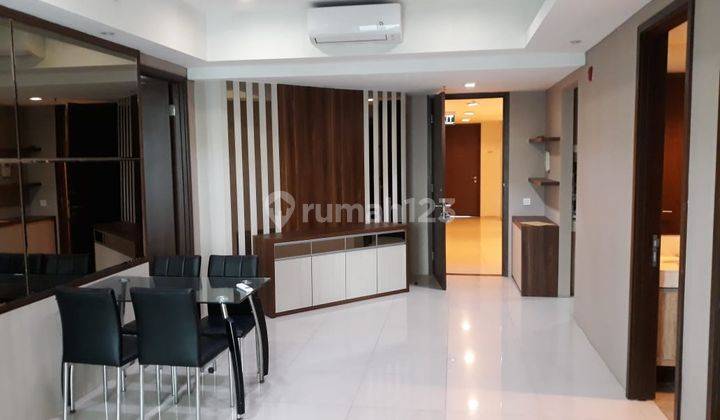 Disewakan Cepat Apartemen St. Moritz Royal Tower 2BR Furnish  2