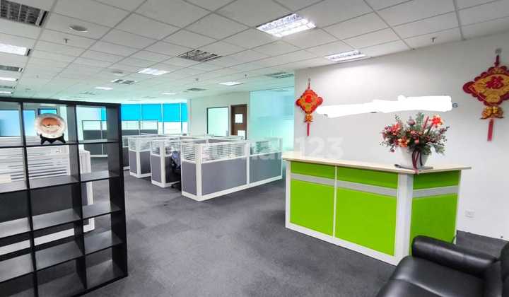 For Quick Sale Cheapest Lippo Office Tower St. Moritz Corner