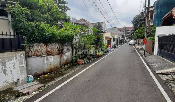 Rumah Hitung Tanah di Gambir 2