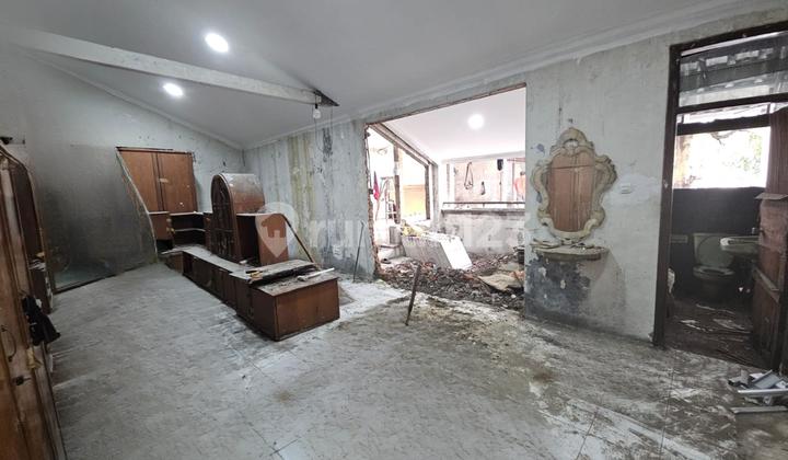 Rumah Komplek PLN Senayan