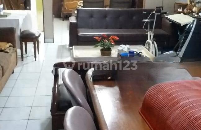 HOUSE FOR SALE Kebon Jeruk, West Jakarta