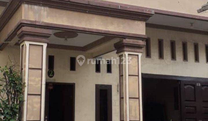 Rumah Besar Di Pusat Bisnis Halat - Smraja 2