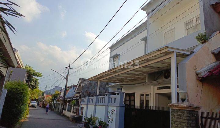 Sc Rumah Swadarma 2 Lantai Semi Furnished 2