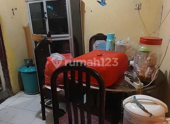 Dijual Rumah 1,5 Lantai Daerah Waru 2