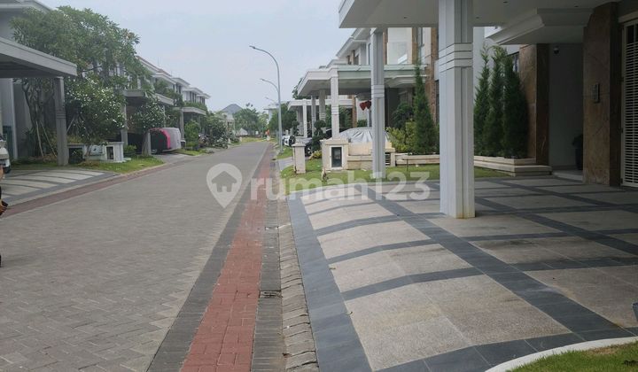 For Rent 2 Floors in Elite Housing Grand Pakuwon Housing 2