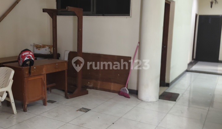 Dijual Rumah 2 Tingkat Dekat Tengah Kota Surabaya