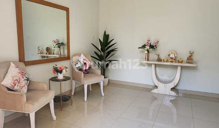 For Sale 2.5-Story House in Pakuwon Indah, West Surabaya 2