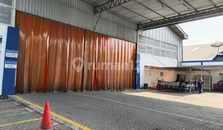 Warehouse for Sale in Greges Near Margomulyo Warehouse for Sale in Greges Near Margomulyo