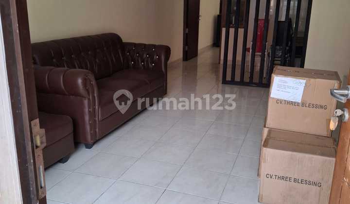Hunian Nyaman di Harapan Indah Ii dengan Fasilitas Lengkap (13705 Ds) 2