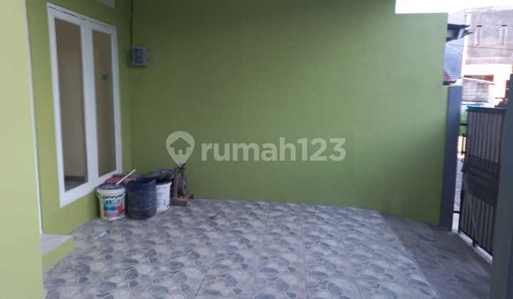 Rumah Strategis di Harapan Indah Bekasi Siap Huni (13608 Li) 2