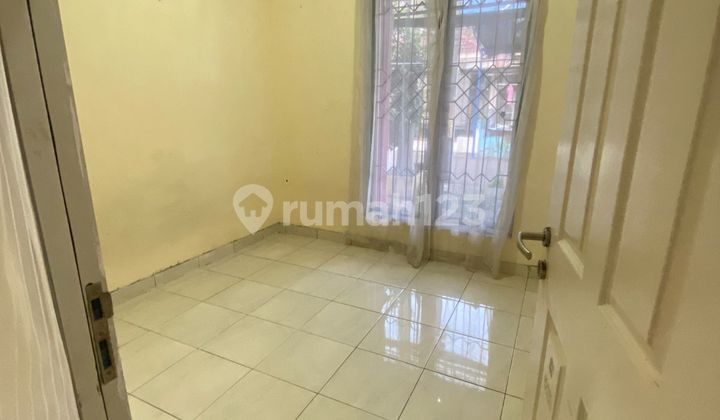 Rumah Strategis dan Asri di Kawasan Harapan Indah 2 (13717 Ds) 2