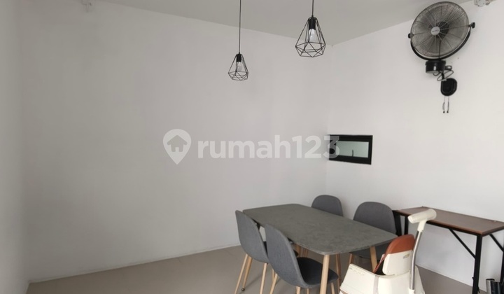 Rumah 2 Lantai di Harapan Indah 2 Siap Huni & Nego (13699 FD) 2
