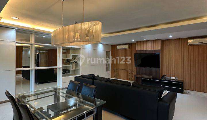 Disewakan Apartemen Thamrin Executive 3+1bedroom Private Lift