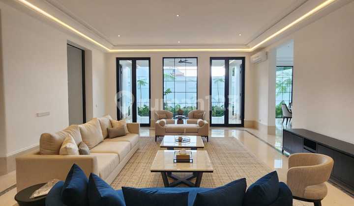 Brand New, Elegant, Luxury, Private swimming Pool, Prime Area Kemang