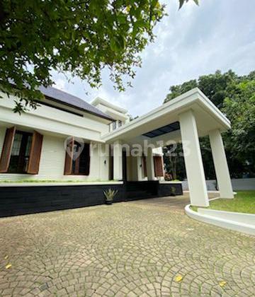 Modern House, Layout Lapang Lokasi Elite di Pondok Indah