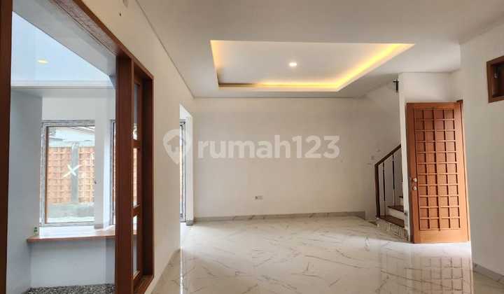 Brand New, 2 Lantai Dalam Cluster, Private Pool 2