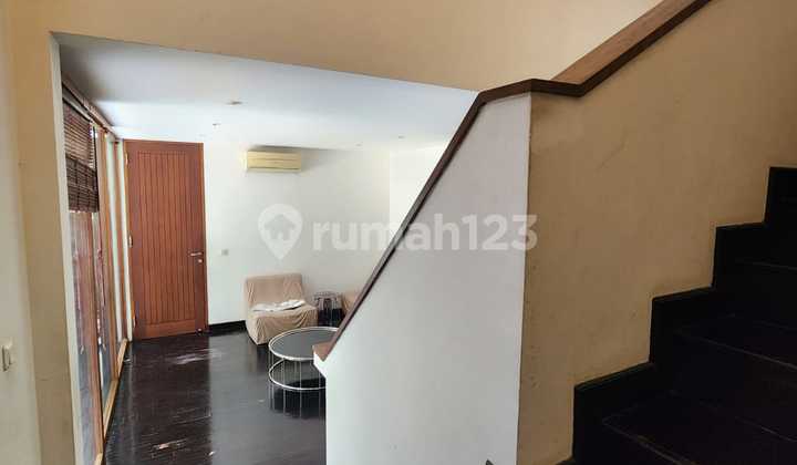 Dijual Rumah Mewah Siap Huni di Kemang, Jakarta Selatan  2