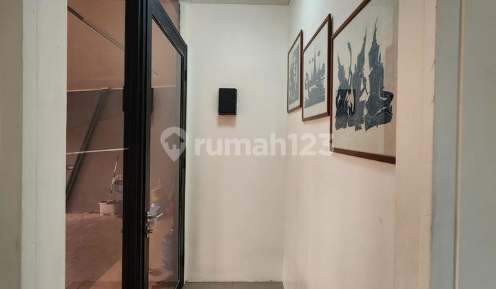 Comfortable 2-Story Townhouse in Pesanggrahan 2