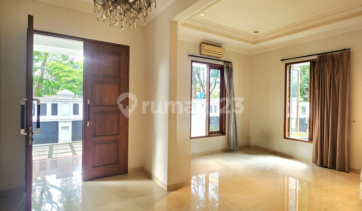 Prestige Area Kuningan, Dalam Komplek Elit Prestige Area Kuningan, Dalam Komplek Elit