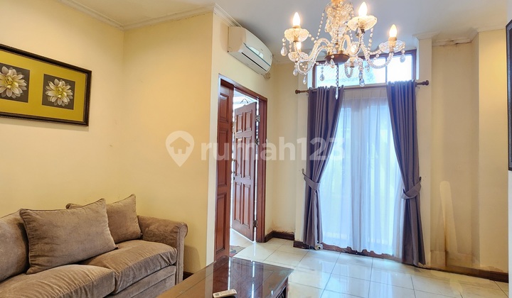 5 Menit Jalan Kaki Ke Mall Area Elit Pondok Indah 2